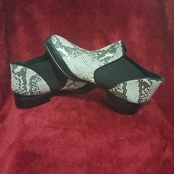 Python Booties - Picture 5 of 6